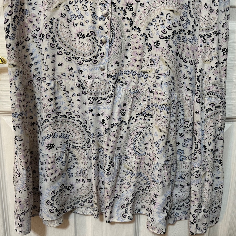 Ann Taylor Loft Flounce Short Sleeve Mini Dress. Size Medium Petite. - Picture 4 of 5